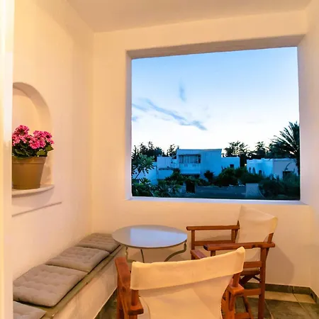 Three Bedroom 7-9 Adults First Floor Apartment